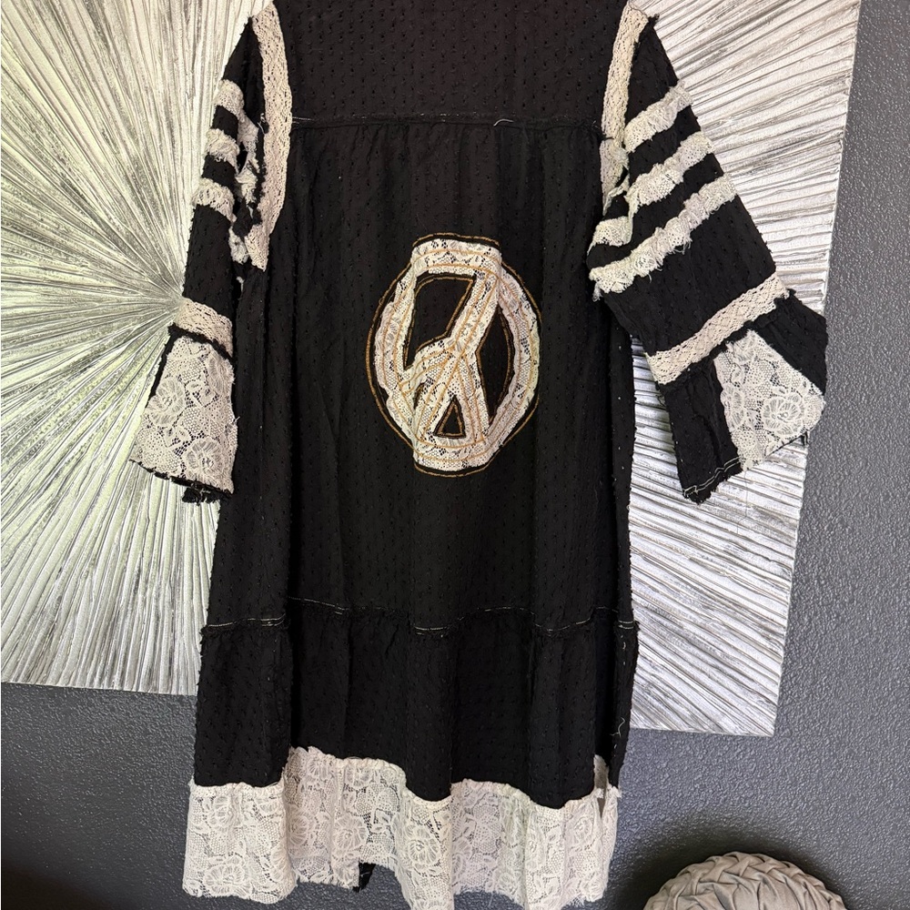 POL Black Duster with Cream Lace Patchwork - Picture 2 of 3